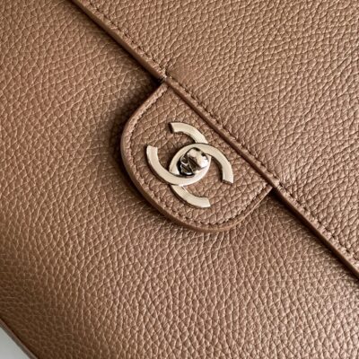img_9322ccb2_20260503_i1777809549079_8633_0_4_jpg CHANEL 26S SOUPLISSIMO MAXI FLAP 39 IN BROWN GRAINED CALFSKIN SILVER HARDWARE