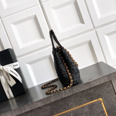 img_9322ccb2_20260523_i1779518811769_1982_0_1_jpg CHANEL 26S TOP HANDLE BAG 19 IN BLACK RAFFIA AND CALFSKIN GOLD HARDWARE