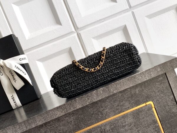 img_9322ccb2_20260523_i1779518812654_1763_0_3_jpg CHANEL 26S TOP HANDLE BAG 19 IN BLACK RAFFIA AND CALFSKIN GOLD HARDWARE