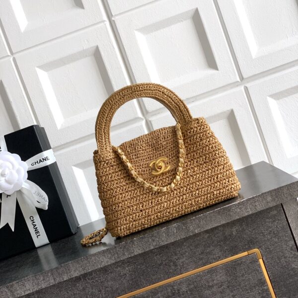 img_9322ccb2_20260606_i1780747551771_4248_0_0_jpg CHANEL 26S TOP HANDLE BAG 19 IN NATURAL RAFFIA AND CALFSKIN GOLD HARDWARE
