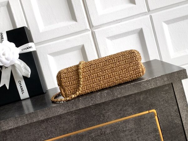 img_9322ccb2_20260606_i1780747552924_5210_0_3_jpg CHANEL 26S TOP HANDLE BAG 19 IN NATURAL RAFFIA AND CALFSKIN GOLD HARDWARE