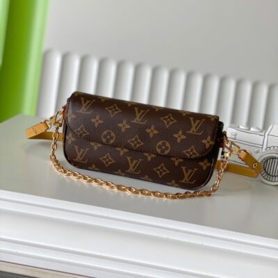 img_94012bf7_20250520_i1747748227195_7932_0_0_jpg WALLET ON CHAIN IVY 23.5 IN BROWN MONOGRAM CANVAS GOLD LOCK