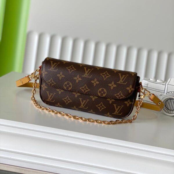 img_94012bf7_20250520_i1747748227195_7932_0_0_jpg WALLET ON CHAIN IVY 23.5 IN BROWN MONOGRAM CANVAS GOLD LOCK