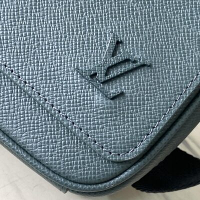 img_9acee4e0_20240531_i1717147602_3407_5_jpg DISTRICT PM 26 IN CELESTE GREEN CALFSKIN