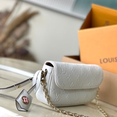 img_9acee4e0_20240815_i1723707332_5390_1_jpg WALLET ON CHAIN IVY 23 IN WHITE MONOGRAM PERFORATED CALFSKIN GOLD HARDWARE