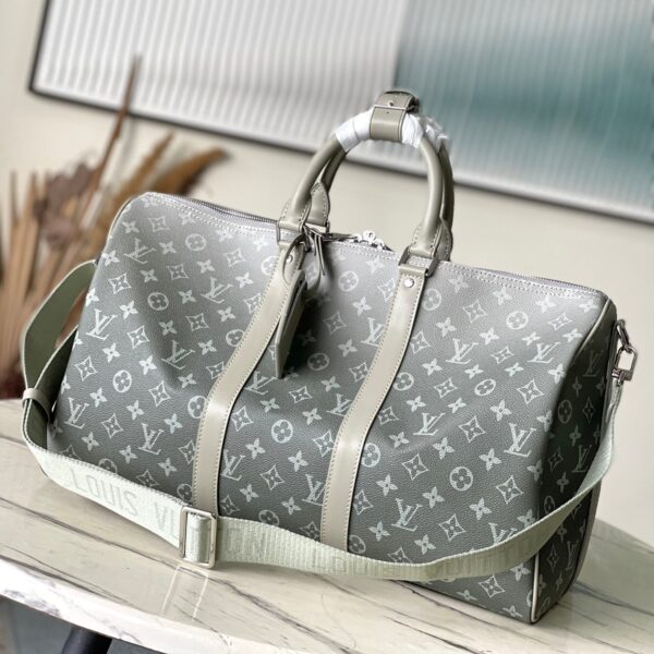 img_9acee4e0_20241002_i1727869113_8871_0_jpg KEEPALL BANDOULIÈRE 45 IN GRAY MONOGRAM GRADIENT CANVAS