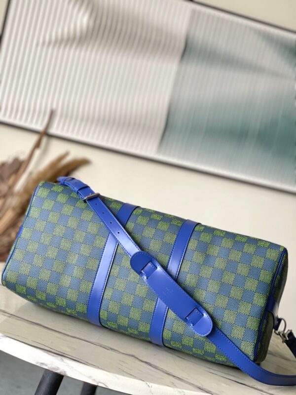 img_9acee4e0_20241004_i1728028187_8919_2_jpg KEEPALL BANDOULIÈRE 45 IN BLUE GREEN DAMIER HERITAGE COATED CANVAS