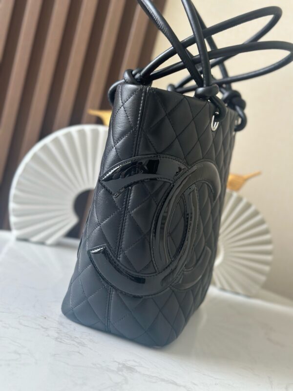 img_a5af95f4_20250403_i1743671405533_982_0_1_jpg CHANEL 25S CAMBON LIGNE TOTE BAG 24 IN BLACK CALFSKIN