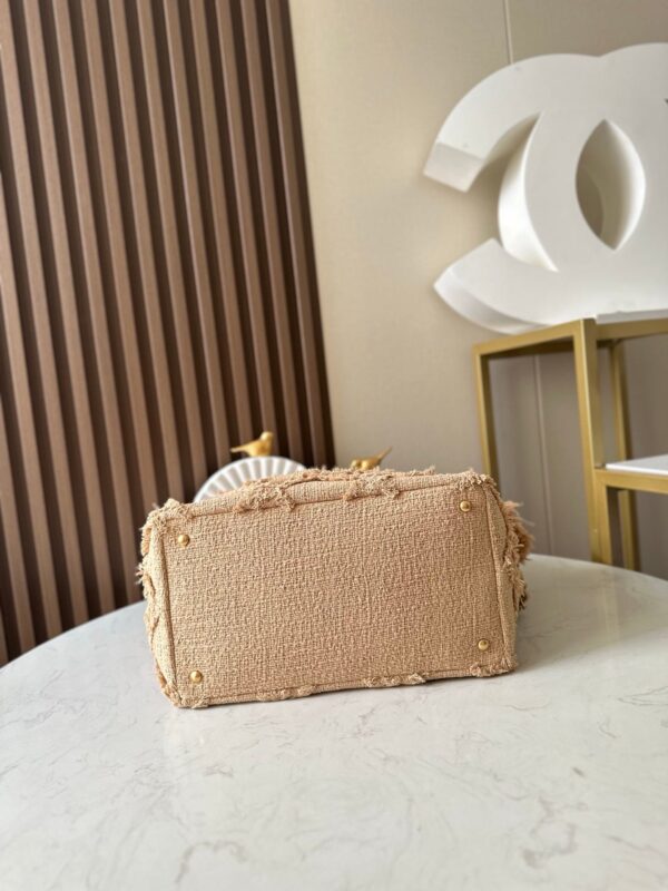 img_a5af95f4_20250729_i1753802340067_5812_0_4_jpg CHANEL 25S TOTE BAG 48 IN BEIGE FABRIC