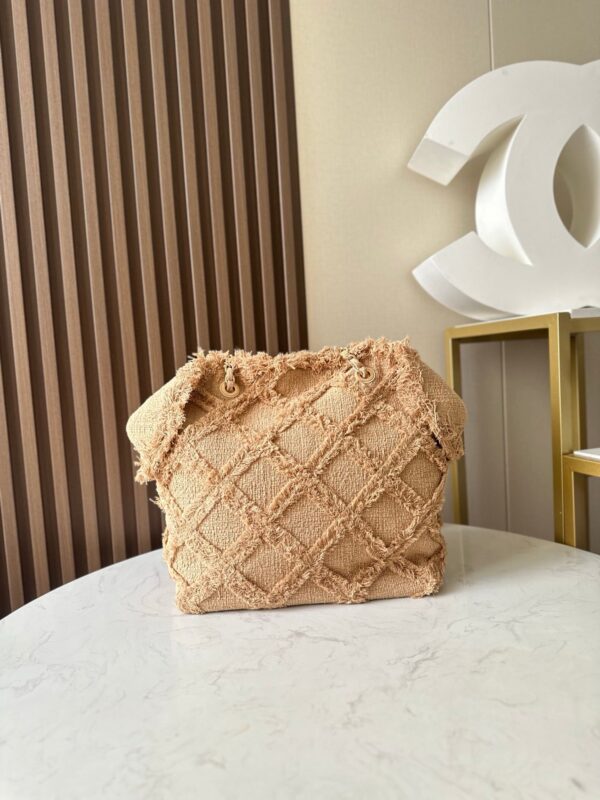 img_a5af95f4_20250729_i1753802340162_4633_0_3_jpg CHANEL 25S TOTE BAG 48 IN BEIGE FABRIC