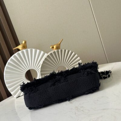 CHANEL 26S FLAP BAG 27 IN BLACK TWEED