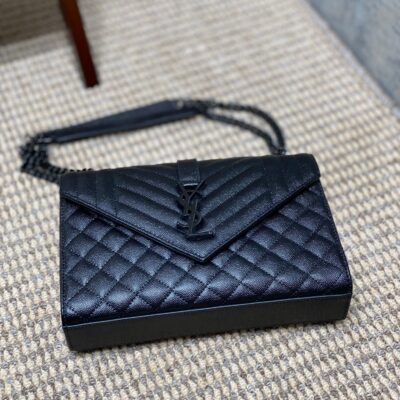 ENVELOPE CHAIN BAG 24 IN BLACK CALFSKIN