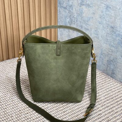 LE 37 SMALL BUCKET BAG 25 IN HUNTER GREEN SUEDE GOLD HARDWARE