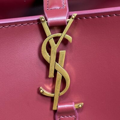 LE 37 SMALL BUCKET BAG 20 IN BURGUNDY RED CALFSKIN GOLD HARDWARE