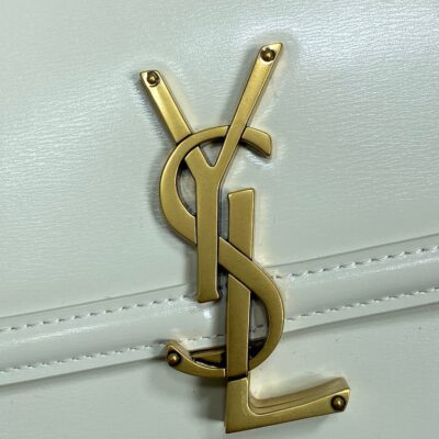 img_aed707d3_20240531_a1717134079489_7285_jpg SOLFERINO SMALL SATCHEL 19 IN WHITE CALFSKIN GOLD HARDWARE