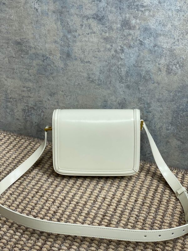 img_aed707d3_20240531_a1717134080048_3216_jpg SOLFERINO SMALL SATCHEL 19 IN WHITE CALFSKIN GOLD HARDWARE
