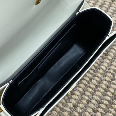 img_aed707d3_20240531_a1717134081073_1258_jpg SOLFERINO SMALL SATCHEL 19 IN WHITE CALFSKIN GOLD HARDWARE