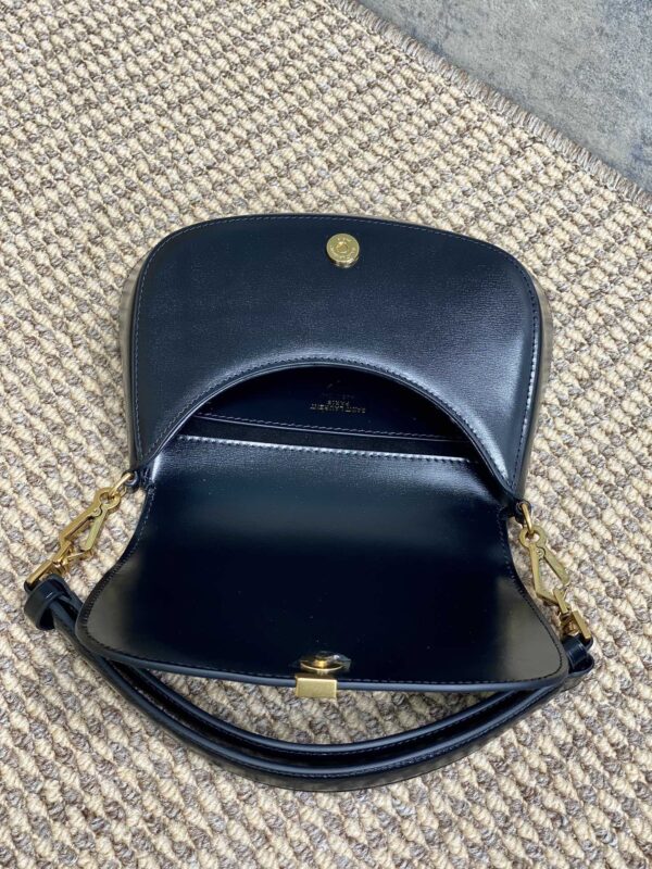 img_aed707d3_20240924_i1727158872_3864_7_jpg VOLTAIRE TOP HANDLE IN BOX 21 IN BLACK CALFSKIN GOLD HARDWARE