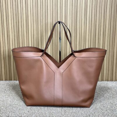 Y TOTE BAG 39 IN TAWNY BROWN CALFSKIN