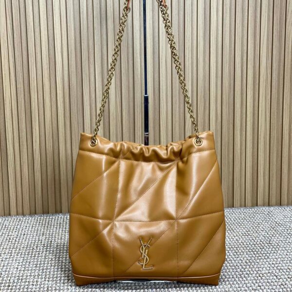 img_aed707d3_20241123_i1732363638_8933_4_jpg DRAWSTRING CHAIN STRAP SHOULDER BAG 39 IN TORTILLA BROWN QUILTED CALFSKIN