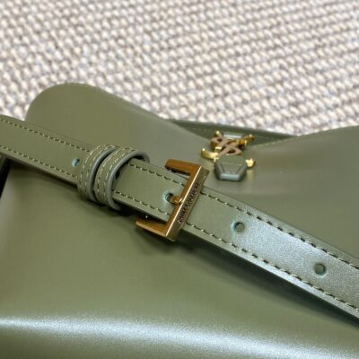 img_aed707d3_20241220_i1734689038_2023_0_jpg LE 37 SMALL BUCKET BAG 20 IN AVOCADO GREEN CALFSKIN GOLD HARDWARE