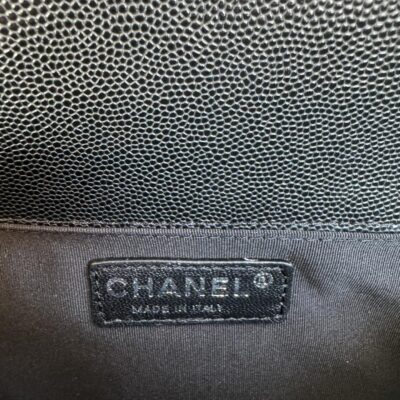 CHANEL BOY 25S 25 CM IN BLACK LAMBSKIN