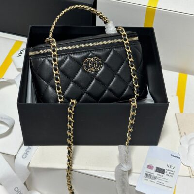 img_b885826e_20240120_i1705724913_935_5_jpg CC 18 CLUTCH BAG IN BLACK CALFSKIN GOLD HARDWARE