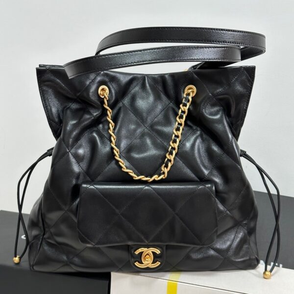 img_b885826e_20250115_i1736946851257_3068_0_9_jpg MAXI SHOPPING BAG 36 IN BLACK LAMBSKIN GOLD METALLIC