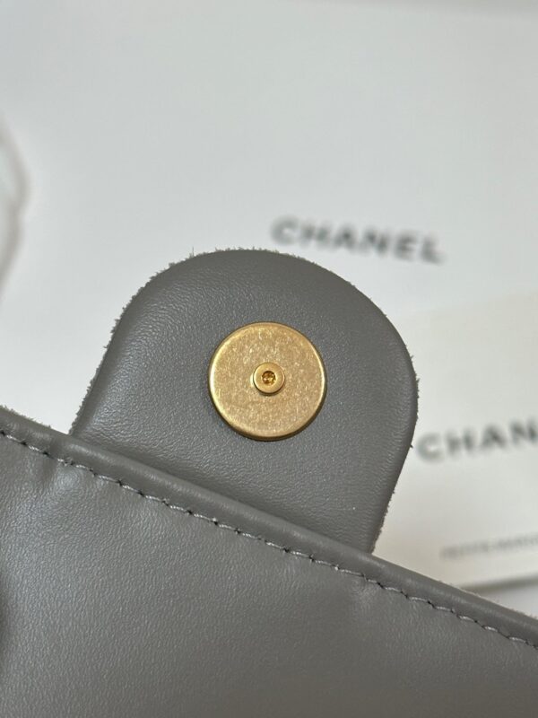 CC 25 HANDBAG 30 IN NATURAL GREY SUEDE GOLD HARDWARE