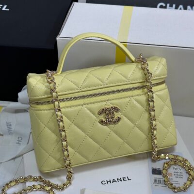 STRASS VANITY QUILTED CASE 19 IN YELLOW CALFSKIN WITH GOLD METALLIC