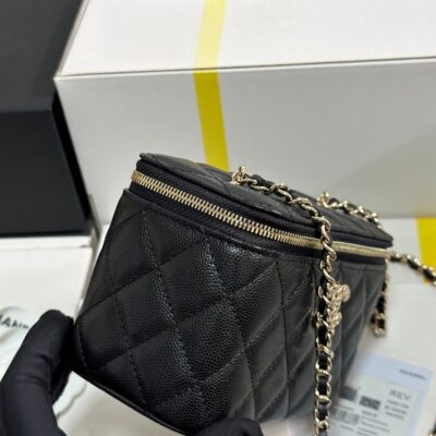 VANITY CASE 17 CRYSTAL STUDDED LOGO IN BLACK CALFSKIN GOLD HARDWARE