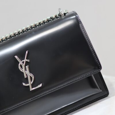 img_c8ebba50_20240326_i1711444518_1398_1_jpg YSL 25S SUNSET MEDIUM 22 IN BLACK SHINY CALFSKIN SILVER HARDWRE