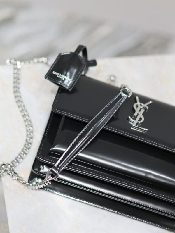 img_c8ebba50_20240326_i1711444518_7512_8_jpg YSL 25S SUNSET MEDIUM 22 IN BLACK SHINY CALFSKIN SILVER HARDWRE