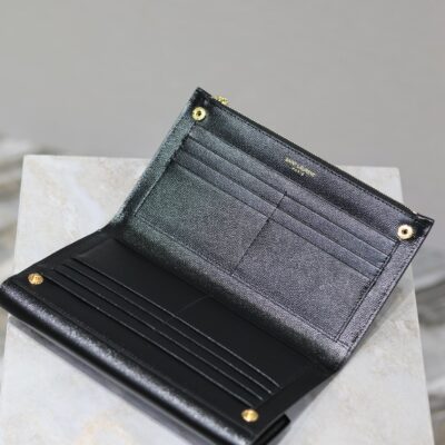 UPTOWN WALLET 21 IN BLACK CALFSKIN GOLD LOGO