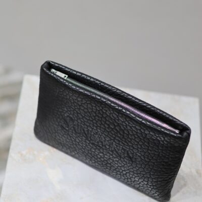 POUCH WITH ELEPHANT TEXTURE 23 IN BLACK LAMBSKIN LOGO EMBOSSED