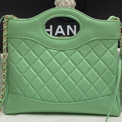 img_cf773044_20240515_i1715751806_227_0_jpg CC MINI 23 SHOPPING BAG IN GREEN MINT CALFSKIN