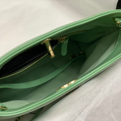 img_cf773044_20240515_i1715751806_3276_4_jpg CC MINI 23 SHOPPING BAG IN GREEN MINT CALFSKIN
