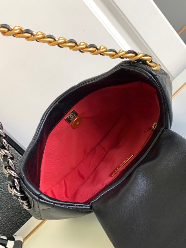 img_d0c94e6f_20231119_i1700389604_5463_7_jpg CC LARGE 30 HOBO BAG IN BLACK CALFSKIN MIX METAL HARDWARE