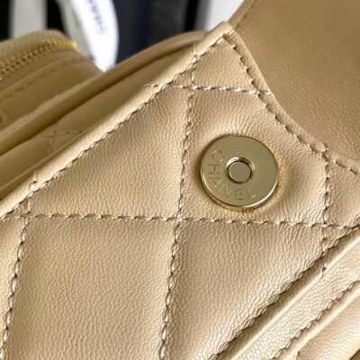 CHANEL 25S CAMERA BAG 23 IN BEIGE LAMBSKIN WITH GOLD HARDWARE