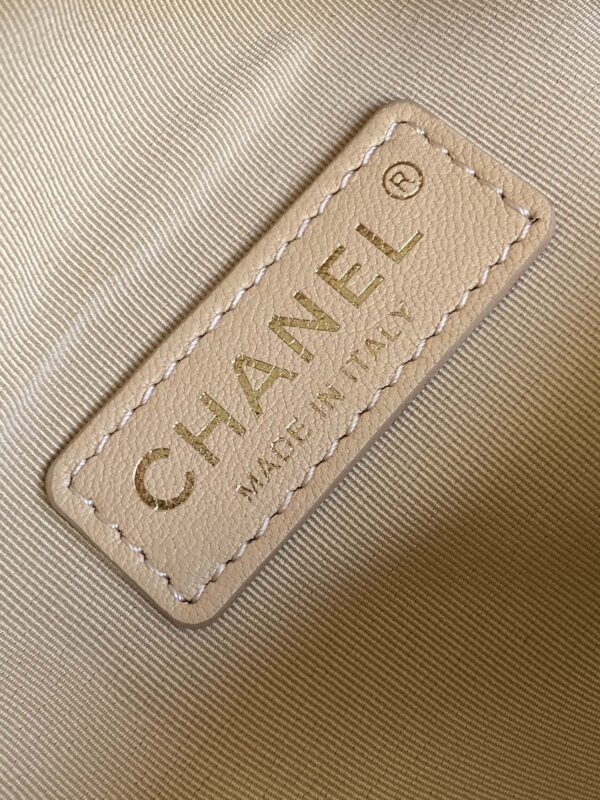 CHANEL 25S CAMERA BAG 23 IN BEIGE LAMBSKIN WITH GOLD HARDWARE