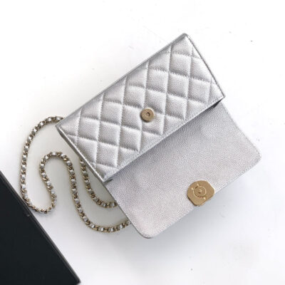 CHANEL 25S KELLY BAG 18 IN SILVER CAVIAR LEATHER WITH GOLD HARDWARE STYLE 2