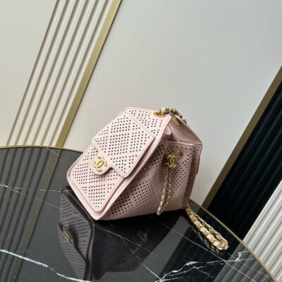 CHANEL 26S HOBO BAG 22 IN LIGHT PINK PERFORATED CALFSKIN GOLD HARDWARE