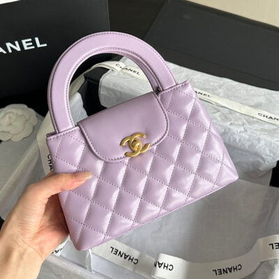 CHANEL VINTAGE KELLY 25S 19 CM IN PURPLE LAMBSKIN WITH GOLD HARDWARE