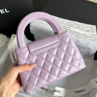 CHANEL VINTAGE KELLY 25S 19 CM IN PURPLE LAMBSKIN WITH GOLD HARDWARE