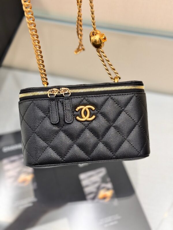 img_e8531d32_20240729_i1722235985_4925_2_jpg_0d643051-d592-4c70-b958-a32e691cecaf CHANEL 25S MINI VANITY BAG 16 CM IN BLACK LAMBSKIN WITH GOLD HARDWARE