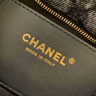 img_ecb71349_20251019_i1760850940785_89_0_8_jpg CHANEL 25S MAXI BOW BAG 26 IN DARK GREY DENIM WITH GOLD HARDWARE
