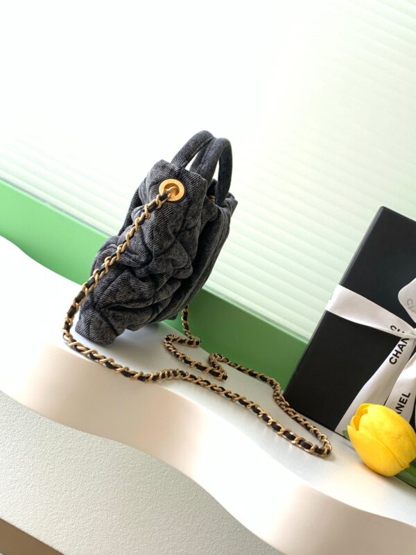 img_ecb71349_20251019_i1760850942233_3053_0_1_jpg CHANEL 25S MAXI BOW BAG 26 IN DARK GREY DENIM WITH GOLD HARDWARE