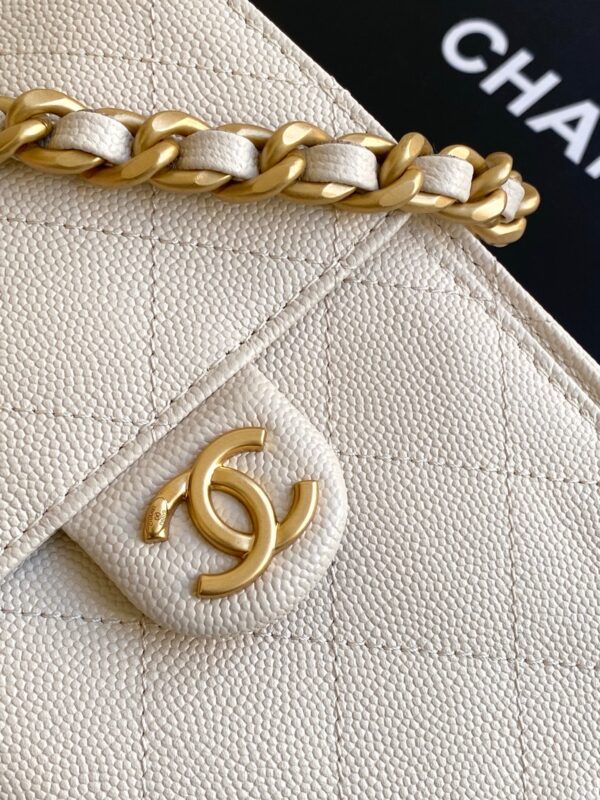 img_ecb71349_20251202_i1764654716033_2214_0_5_jpg CHANEL 25S HOBO BAG 30 IN LIGHT BEIGE CAVIAR LEATHER WITH GOLD HARDWARE
