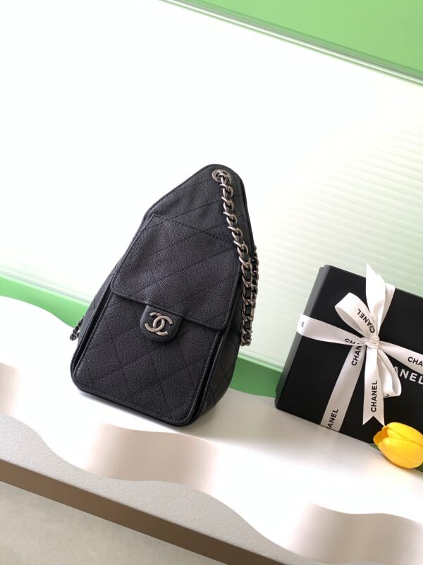 img_ecb71349_20251204_i1764828186997_3215_0_1_jpg CHANEL 26S HOBO BAG 30 IN BLACK CAVIAR CALFSKIN DARK SILVER HARDWARE