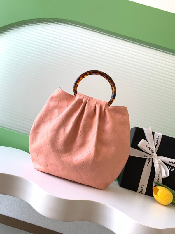 CHANEL 26S HAND BAG 32 IN PINK LAMBSKIN GOLD HARDWARE